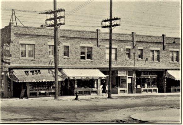 Bayview and Fleming 1931 enlarged in The Story of Leaside adjusted 2