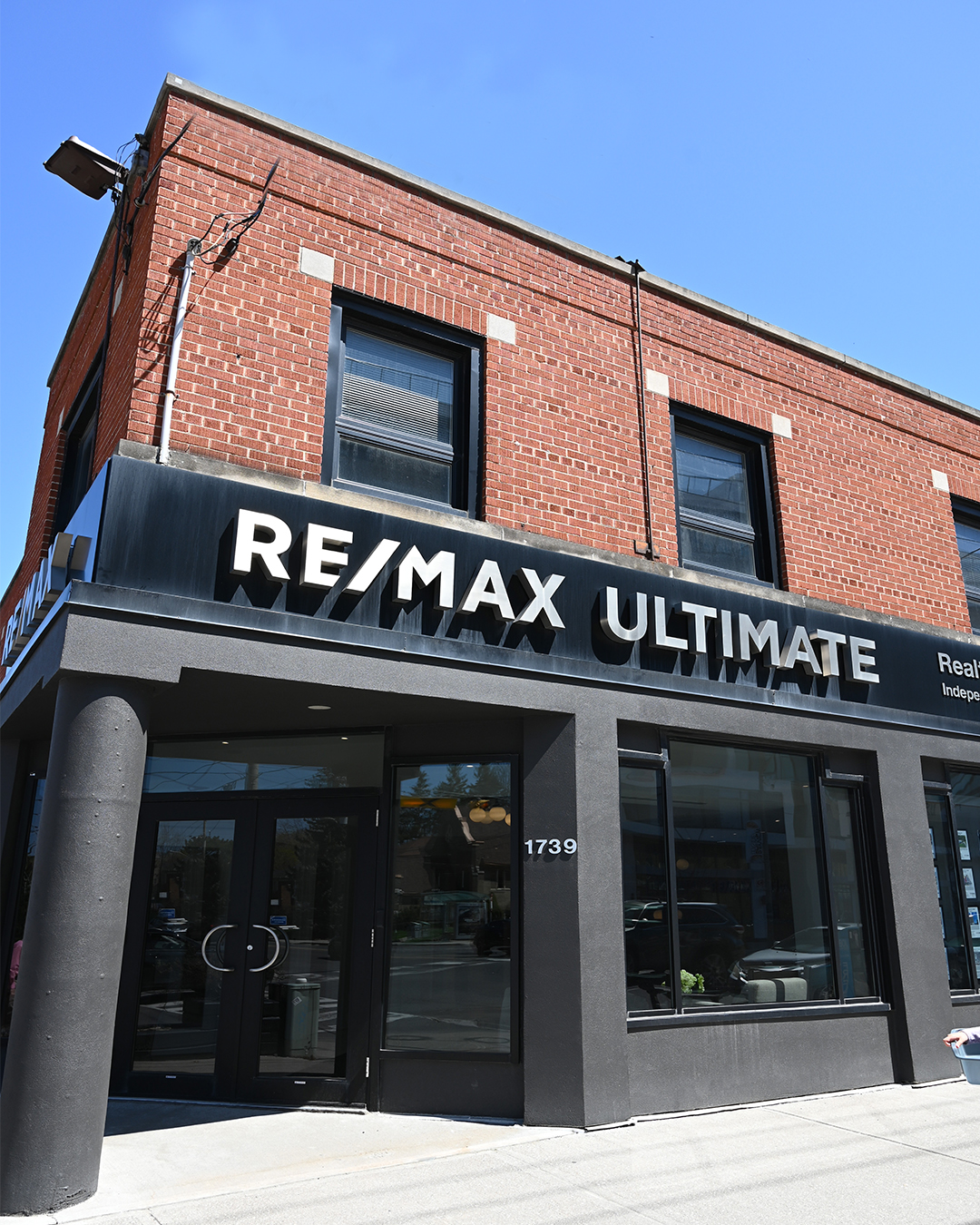 Remax Ultimate
